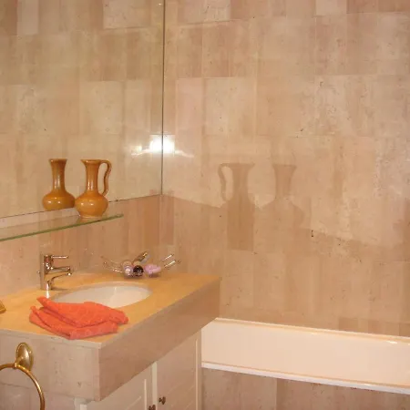 Climatise Avec Garage A Loubet - Fr-1-252a-35 וילנב-לובה