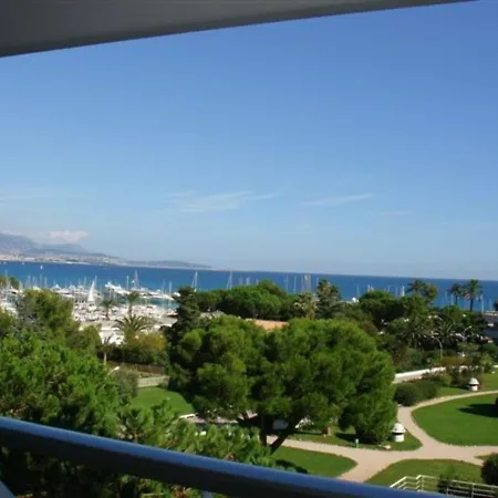 Climatise Avec Garage A Loubet - Fr-1-252a-35